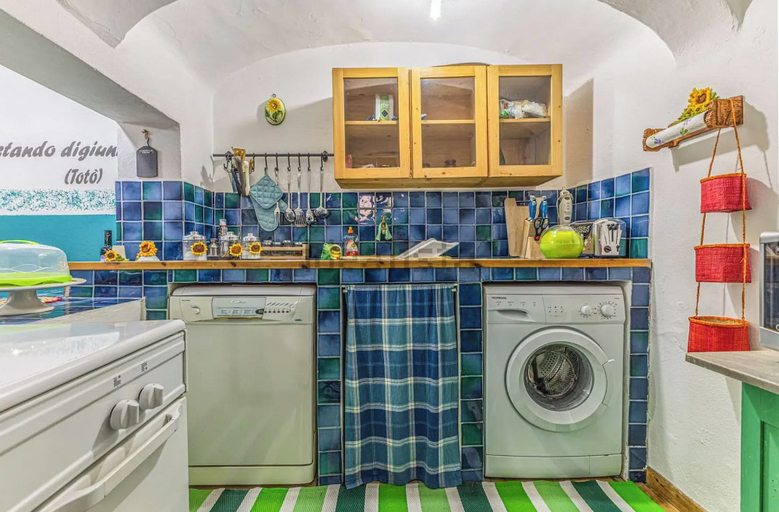 Private kitchenette 3, Casa Sarda, Sassari