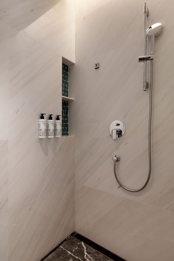 Bathroom 2, ChangZhou DaJiuDian, Changzhou