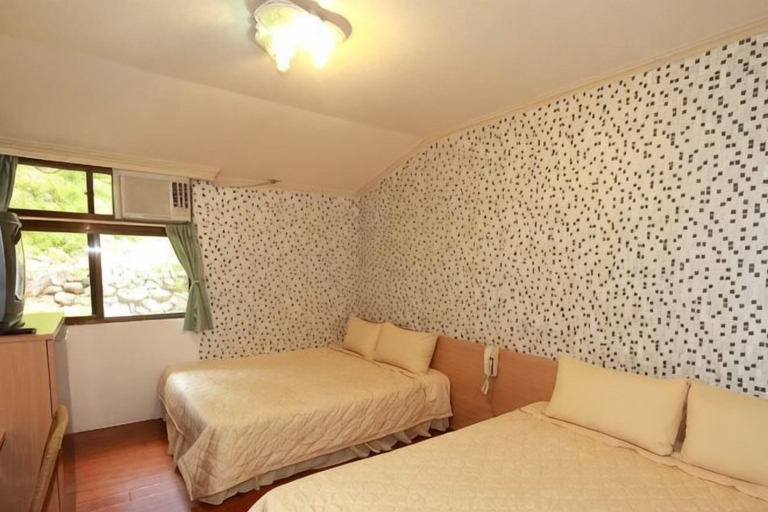 Room 5, Juei-Suei Hotspring, Hualien