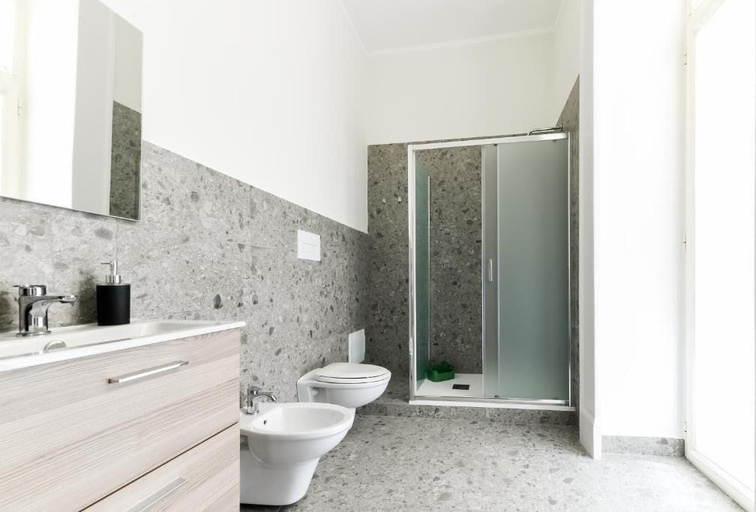 Bathroom 5, Tarsia 42 Suites Napoli, Napoli
