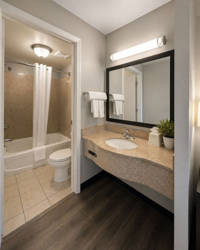 Bathroom 3, Sunset Inn, Onslow
