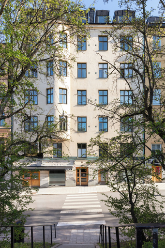 Primary image