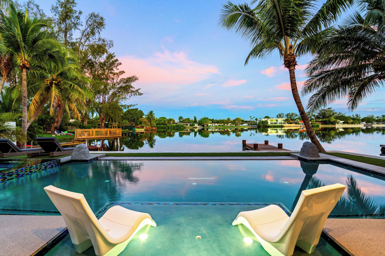 Pool 4, Signature Waterfront Villa by The Glamhomes, Miami-Dade