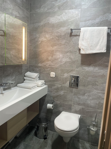Bathroom 2, Bon Apart, Astana City