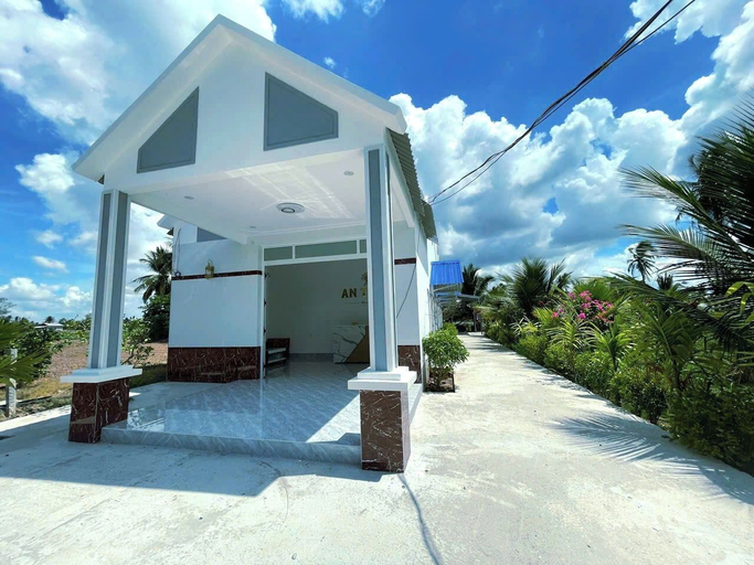 Front of property 2, An Thanh Motel, Cù Lao Dung