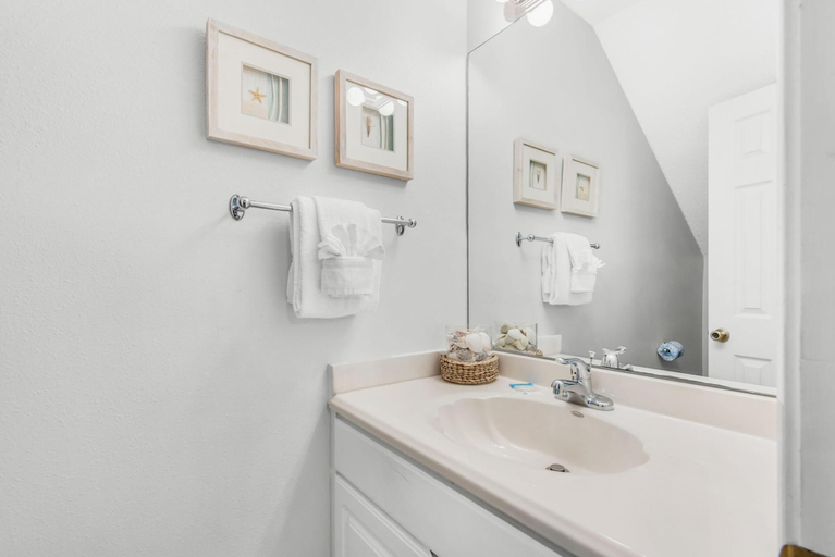Bathroom 4, Sugar Beach F-26, Escambia