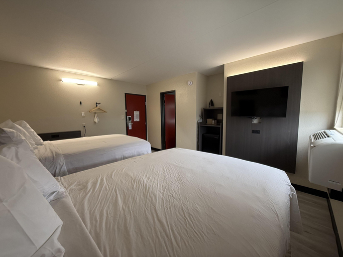 Bedroom 4, SureStay by Best Western Wichita Airport, Sedgwick