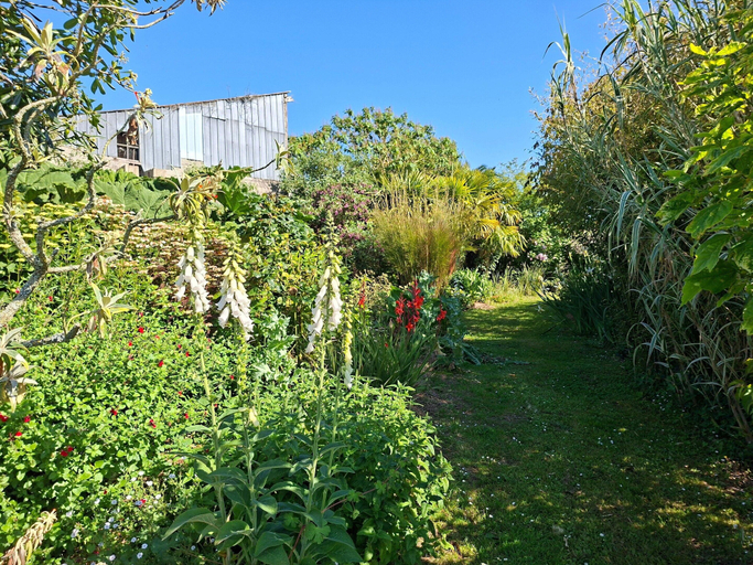 Garden 3, Granite Stone House - Guimaec, Finistère