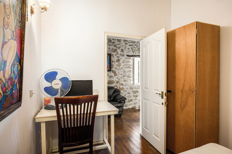 Room 2, Art House Near to Saint George Beach by Konnect, Ionian Islands