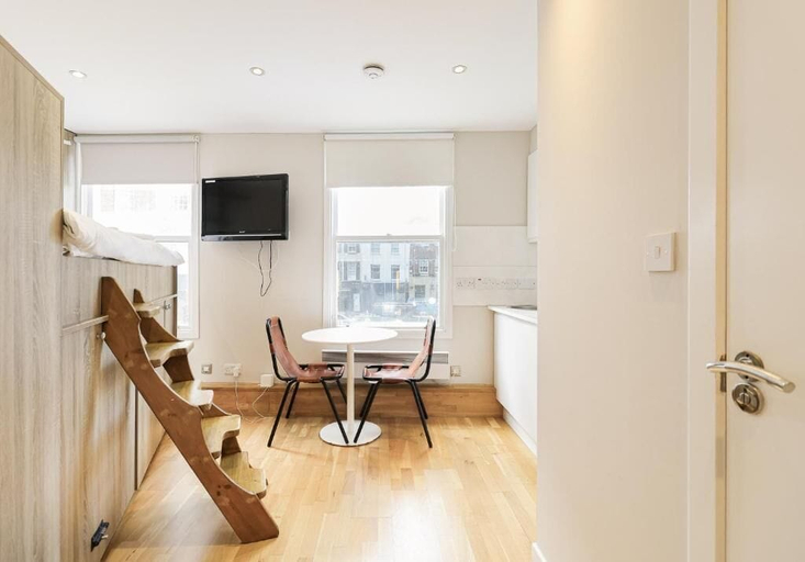 Others 5, Apartments Near Harrods, London