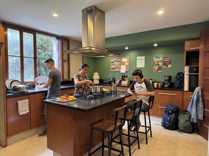 Private kitchen, Sereno Hostels, Santafé de Bogotá