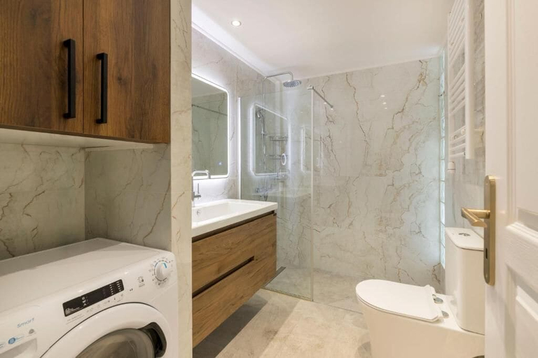 Bathroom 3, Calming 1BR Apartment Acropolis view, Attica