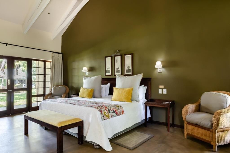 Room 2, Perry's Bridge Hollow Boutique Hotel, Ehlanzeni