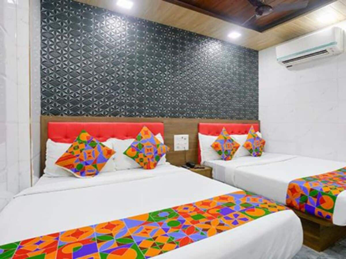 Room 4, Hotel Chembur Residency, Mumbai Suburban