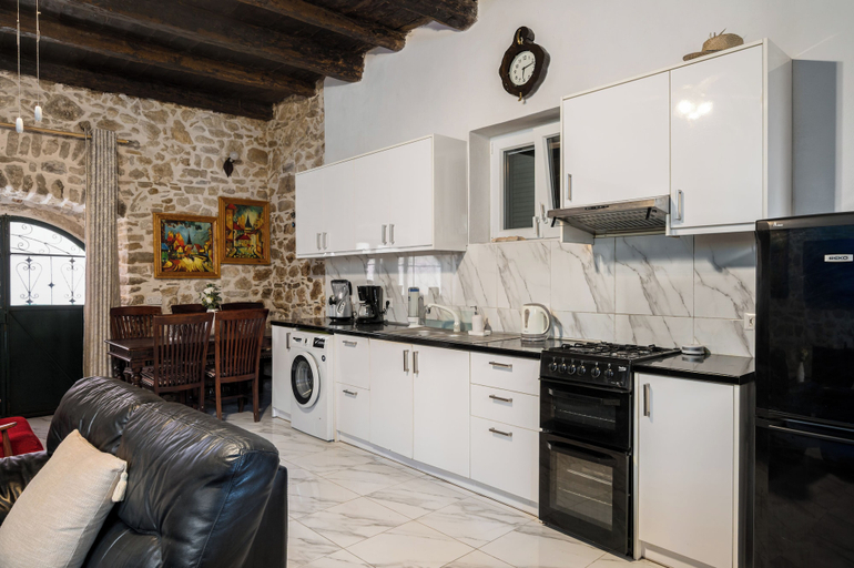 Private kitchen, Art House Near to Saint George Beach by Konnect, Ionian Islands