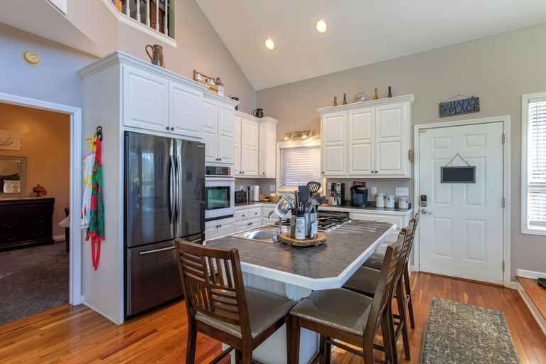 Interior 4, Misty Mountain Hideaway, Watauga