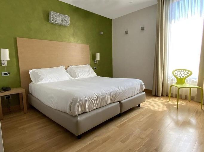 Bedroom 3, Atlantic Park Hotel, Frosinone