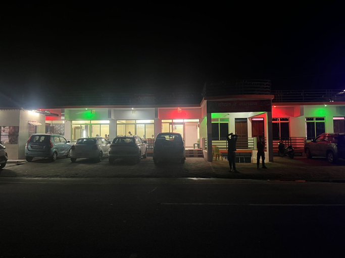 Exterior 3, Hotel Shri Narayan & Restaurant, Chamoli