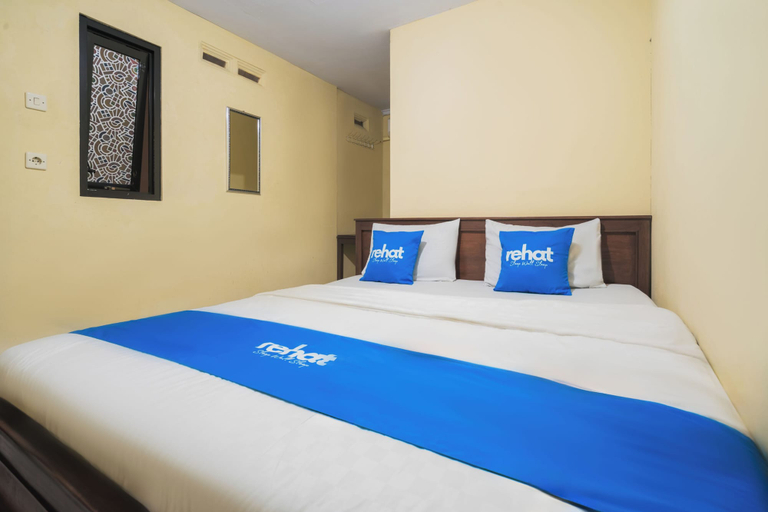Room 4, Rehat at Assalam Guest House Syariah, Bandung