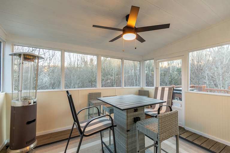 Interior 4, Our Happy Nest, Watauga