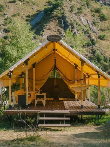 Property grounds 4, Pana Ayusai, Almaty