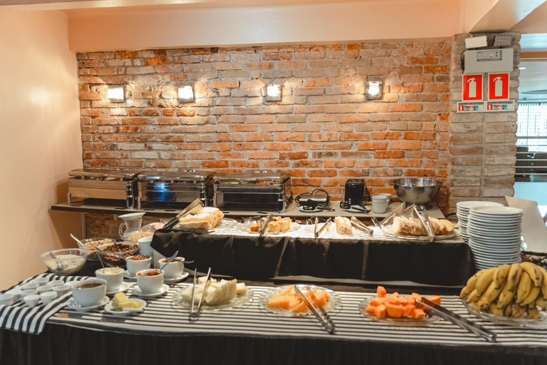 Food & Drinks 5, Hotel Alles Blau, Pelotas