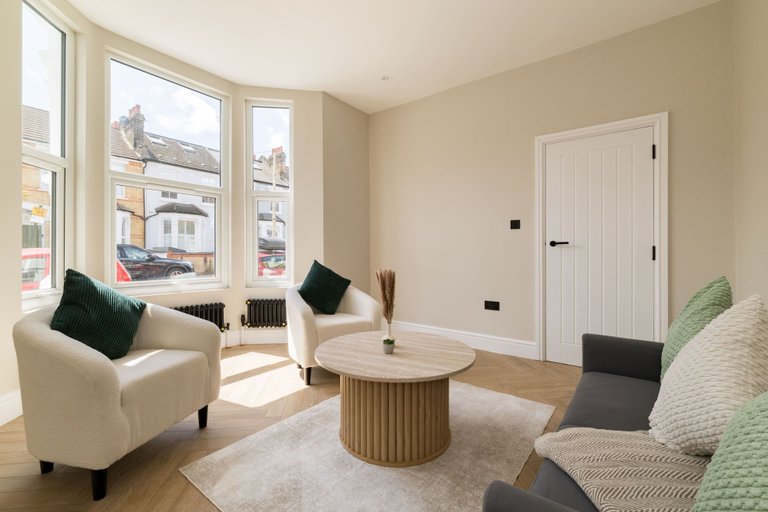 Living area 4, Emerald & Oak near Greenwich, London