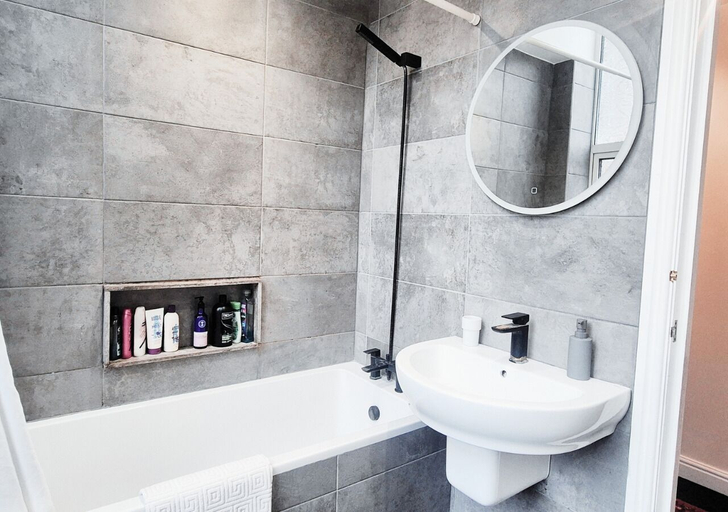 Bathroom 3, Cosy Homely and Quiet Apartment, Nottingham