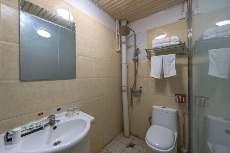 Room 4, Hello Light Hotel (Linquan County Jiangziya Plaza), Fuyang