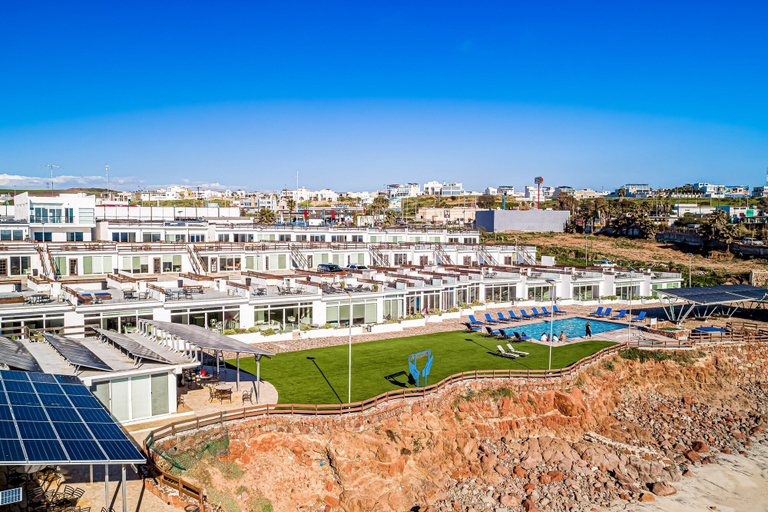 Exterior 4, Dog-friendly Home 3 Rows to Beach With Rooftop Deck, Pool, hot Tub, & Kitchen, Tijuana