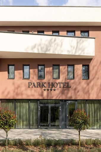 Exterior detail, Park Hotel, Mosonmagyaróvár