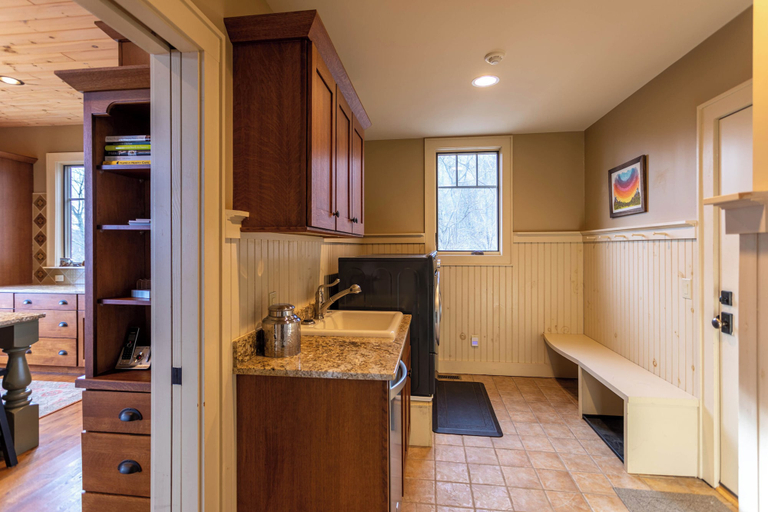 Interior 2, Skytop Retreat, Avery
