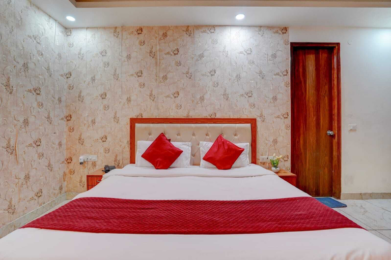 Room 2, Hotel Gray Stone, Gautam Buddha Nagar