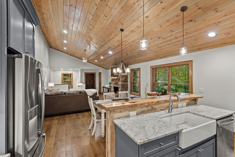 Interior 3, Vilas Retreat - Stunning 4BR With Outdoor Fireplace, Watauga