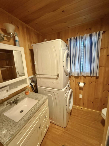 Bathroom 2, Bald Pate View Limit 6 2 Bedroom Cottage, Cumberland