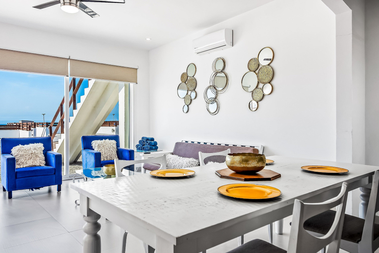 Dining 5, Dog-friendly Villa With Heated Outdoor Pool, Hot Tub, Streaming, Private Patio, Tijuana