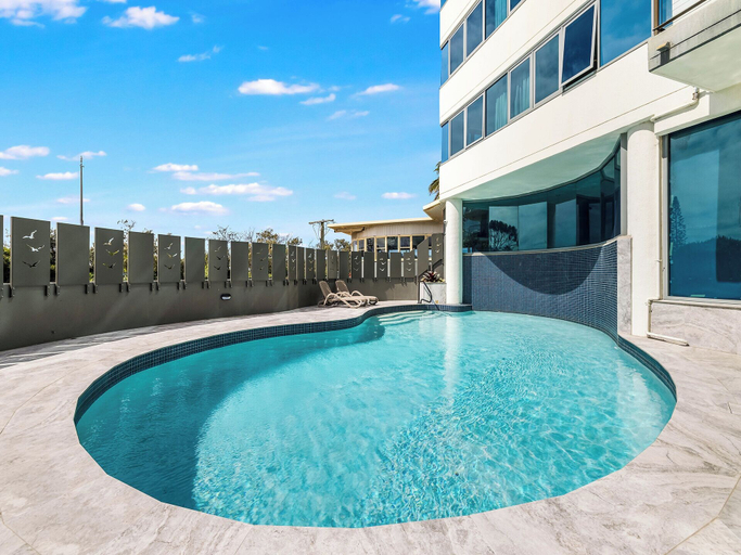 Pool, Sunny Coast Escapes Maroochydore, Maroochy - Maroochydore