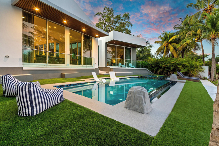 Pool 2, Signature Waterfront Villa by The Glamhomes, Miami-Dade