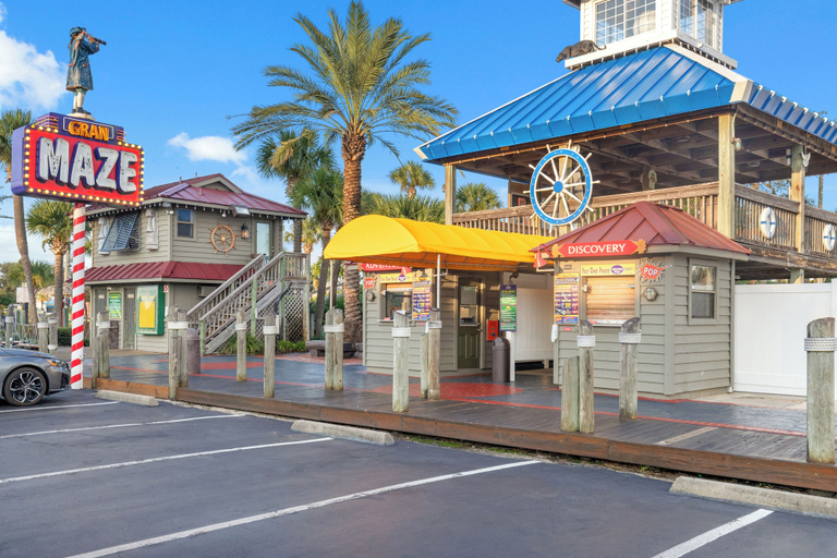 Exterior 5, Sea Breeze - Dog Friendly 3BR 2BA Beach House, Beach Access, Bay