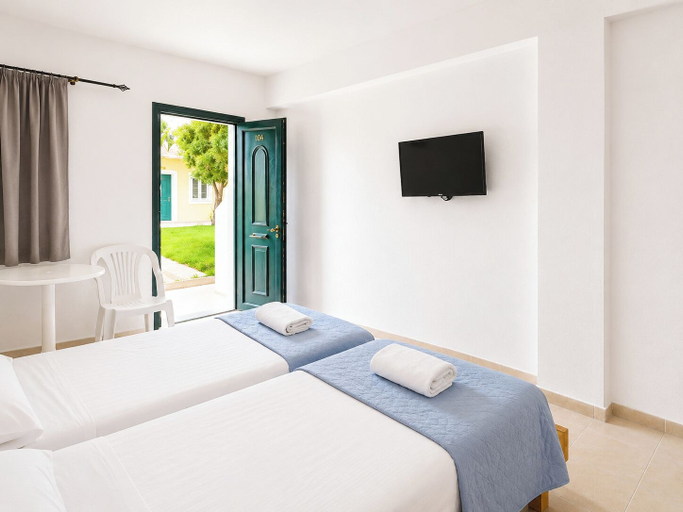 Room 5, Agnes Beach Hotel Apartments, Ionian Islands