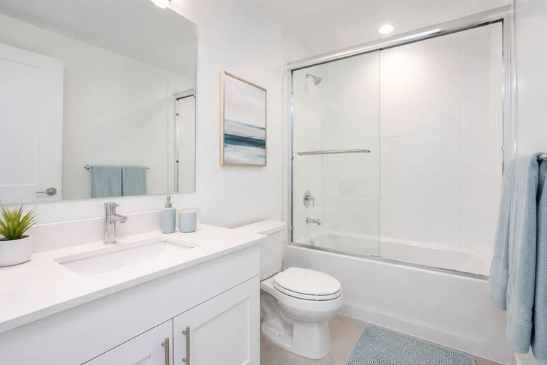 Bathroom, Idris Shittu Adeola, Toronto