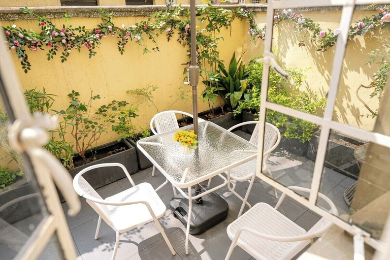 Outdoor dining 3, Shanghai Cola Lane House, Shanghai