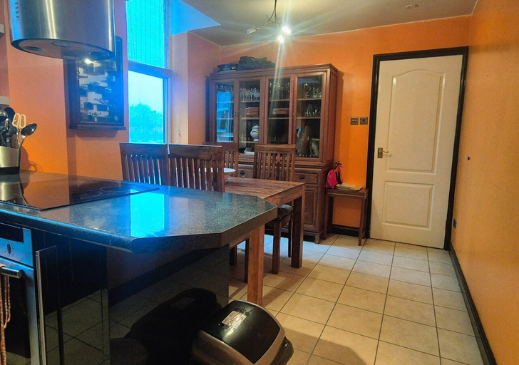 Shared kitchen 4, Cosy Homely and Quiet Apartment, Nottingham