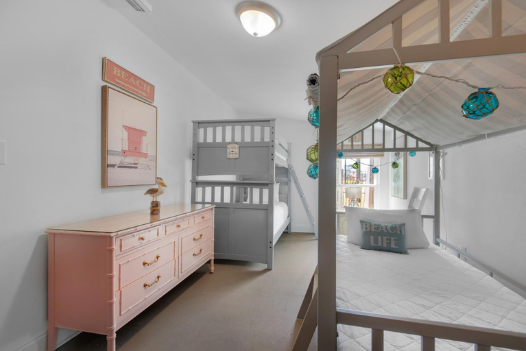 Bedroom 3, Bungalow By the Sea-mermaid, Santa Rosa