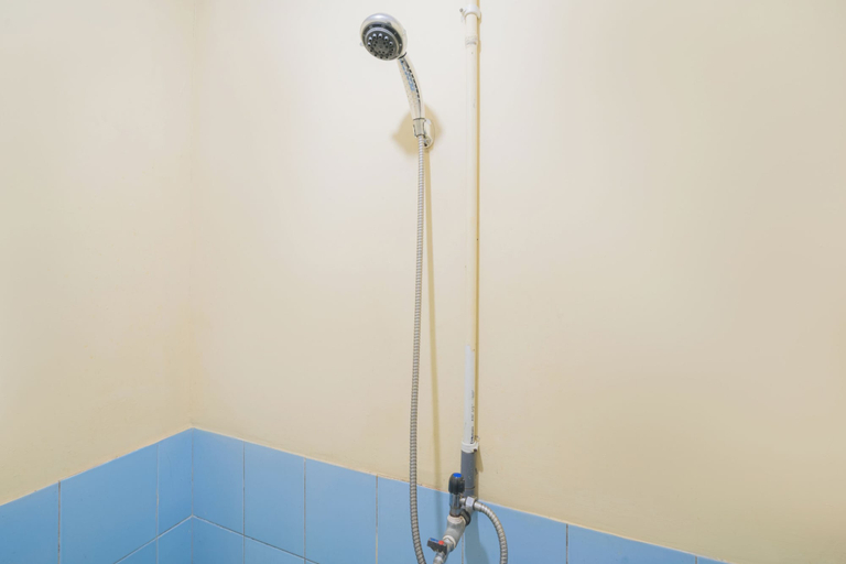 Bathroom 2, Rehat at Assalam Guest House Syariah, Bandung