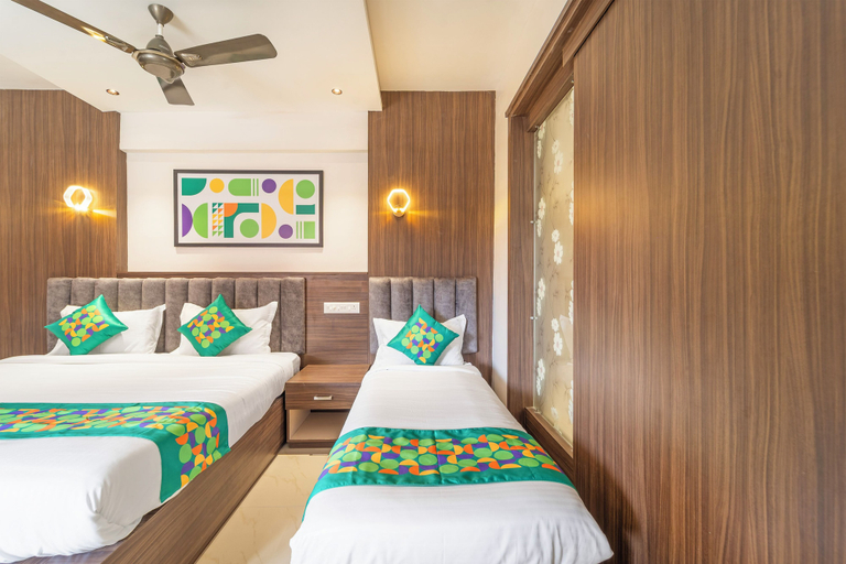 Room 5, Treebo Regalia, Near Medical College & Pattom, Thiruvananthapuram