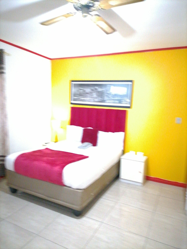 Room 4, Neo & Ruks Guest Houses Boston, City of Cape Town