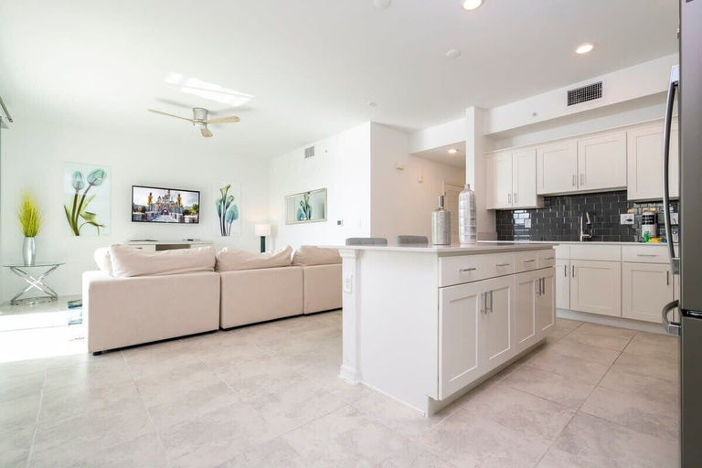 Interior, Themed Family Apartment With Pool Near Disney, Osceola