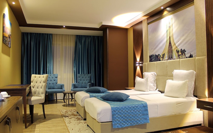 Bedroom 3, LB Suite Hotel, Oran