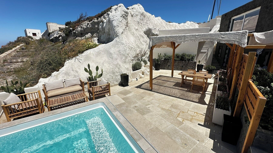 Outdoor dining 3, Caldera Serenity - Small Luxury Villas, South Aegean